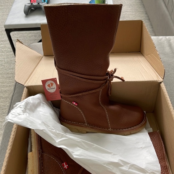 duckfeet Shoes New With Box Duck Feet Boot 38 Poshmark